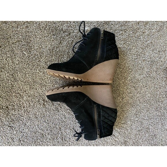 MIA Black Suede Quilted Wedge Ankle Boots – Size 8.5 - Picture 4 of 9